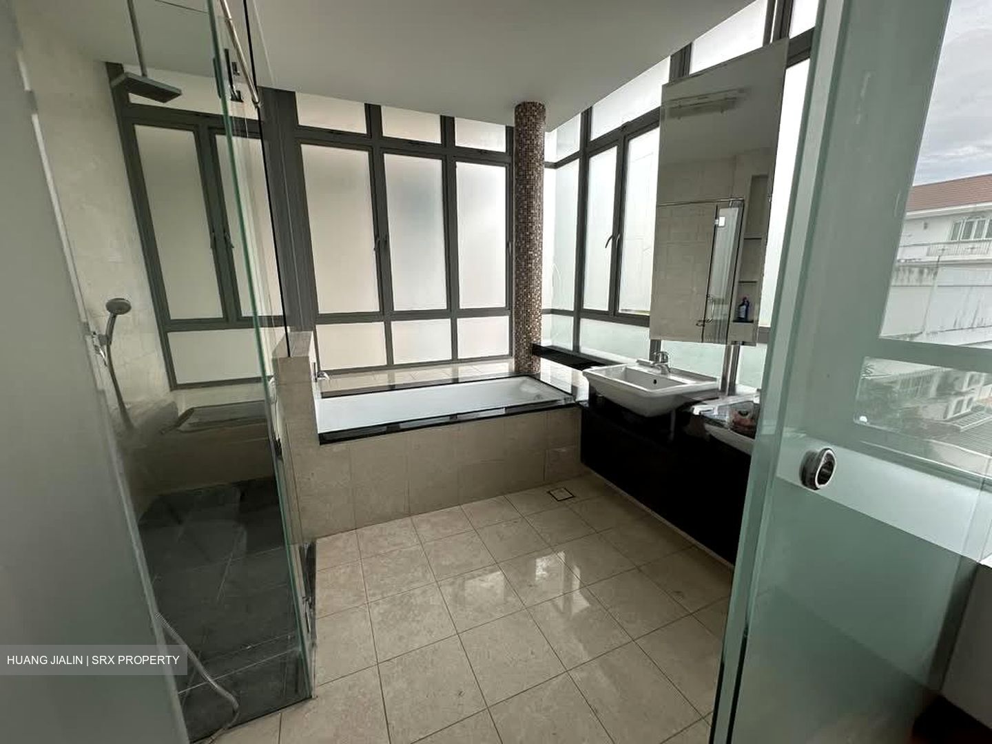 Lorong Marzuki (D14), Terrace #544903791